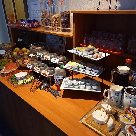 Hotel Am Hohen Schwarm Saalfeld Saale Dış mekan fotoğraf