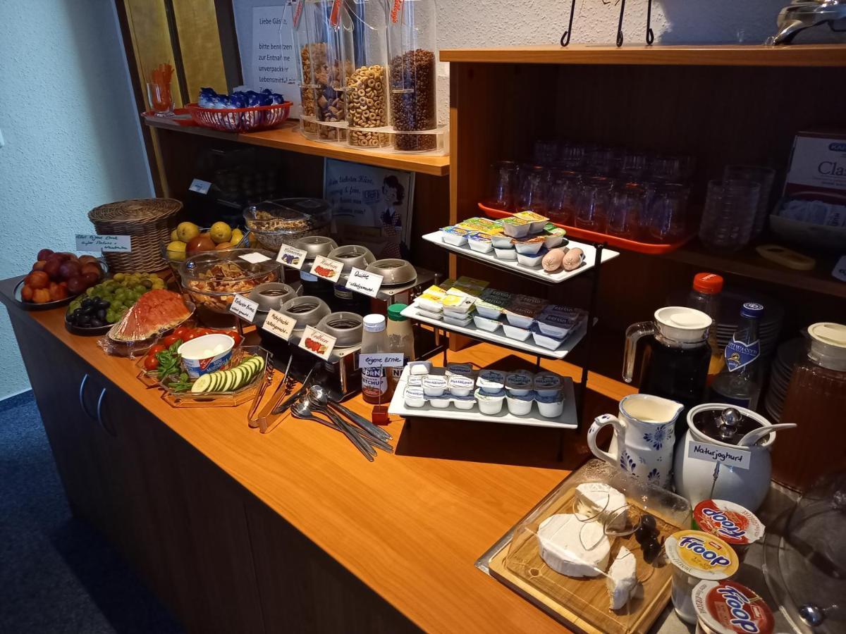 Hotel Am Hohen Schwarm Saalfeld Saale Dış mekan fotoğraf